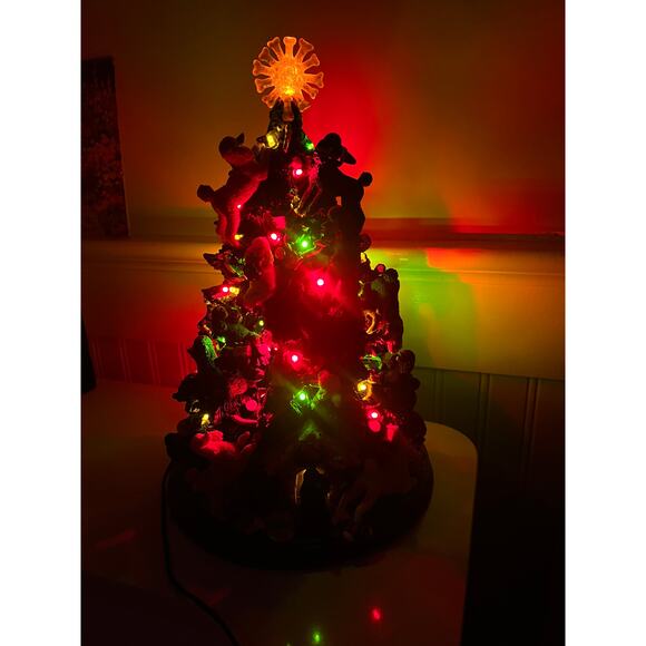 The Danbury Mint Lighted Poodle Christmas Tree With Star(1 Imperfection) - Picture 4 of 10